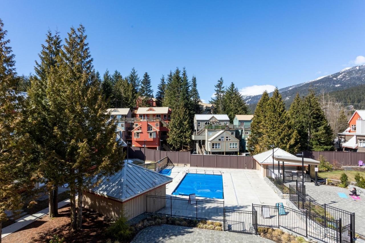 Lake Placid Lodge By Whiski Jack Whistler Exterior foto