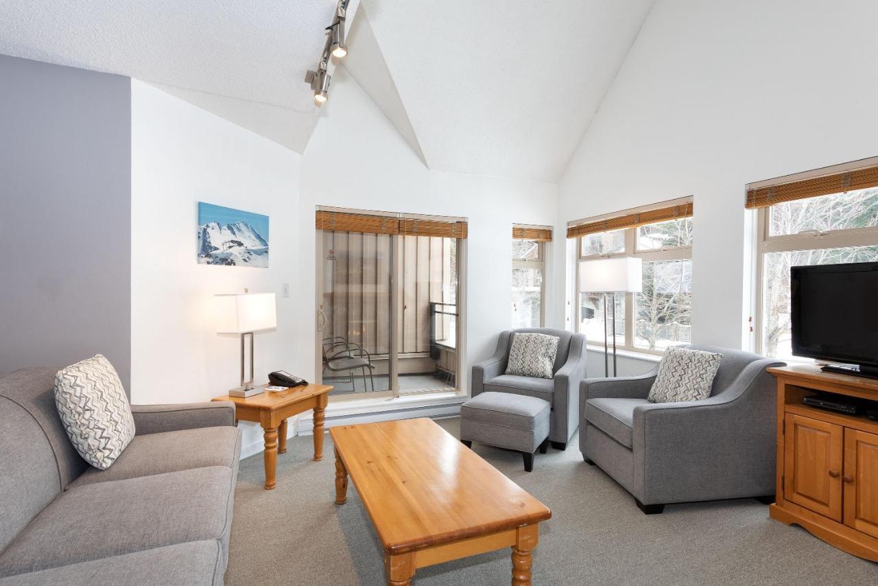 Lake Placid Lodge By Whiski Jack Whistler Exterior foto