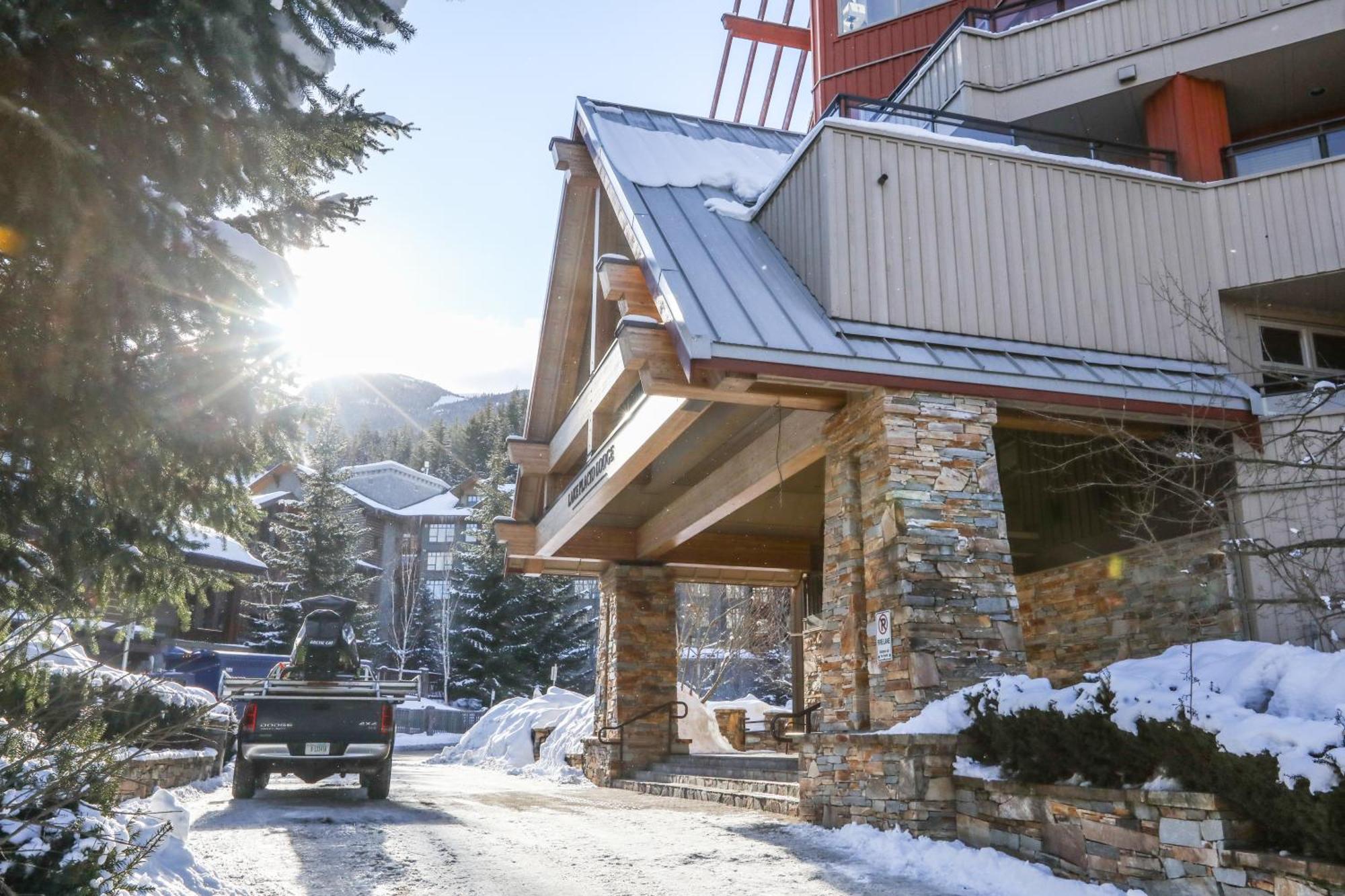 Lake Placid Lodge By Whiski Jack Whistler Exterior foto