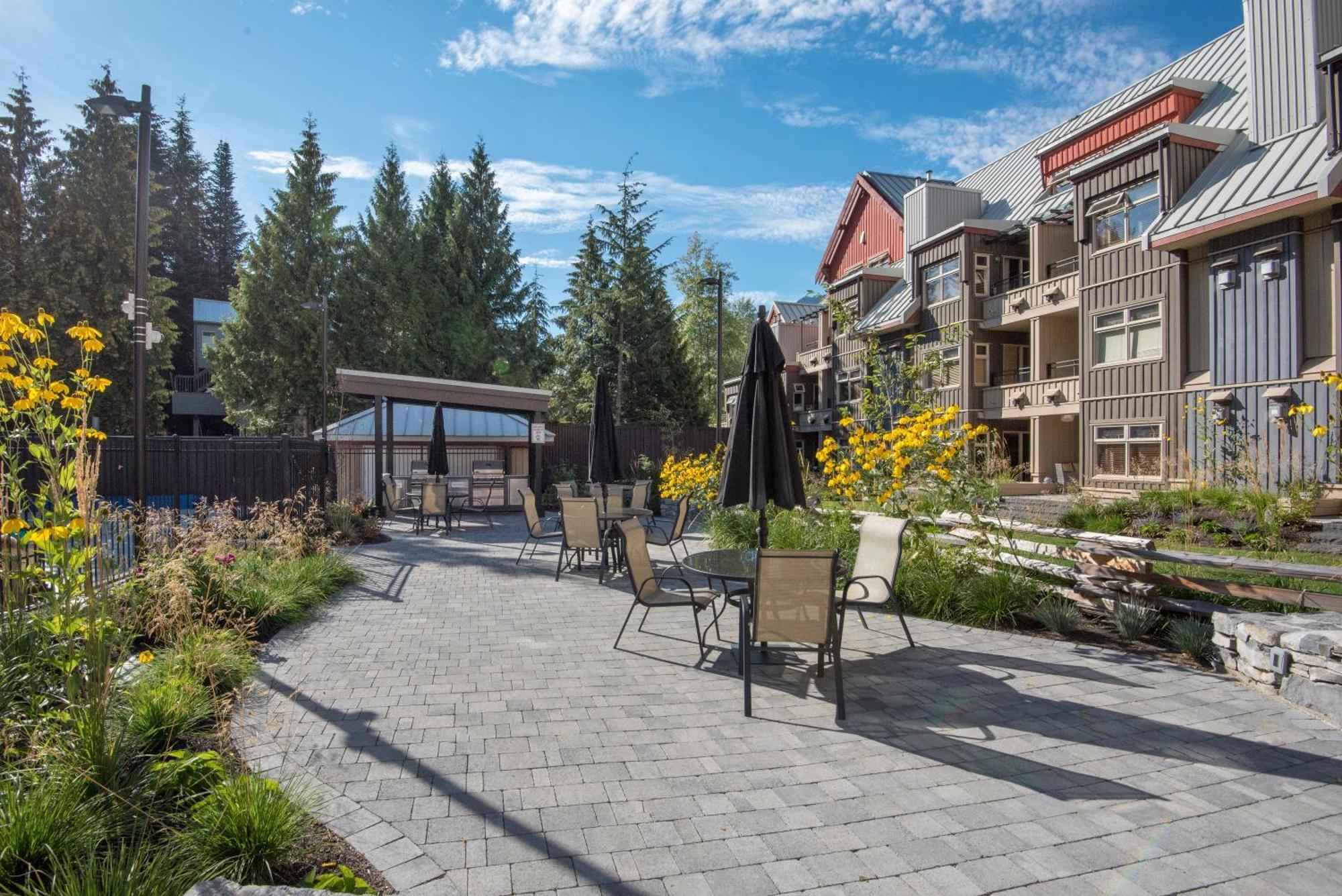 Lake Placid Lodge By Whiski Jack Whistler Exterior foto